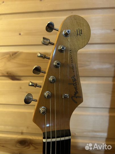 Fender Stratocaster ST-62 (Japan)