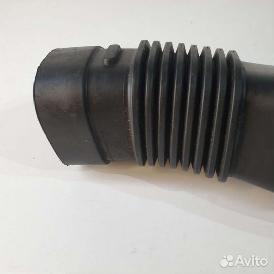 Патрубок воздушного фильтра 7577472 BMW 5 F10/F11/GTF07 4.4 Бензин