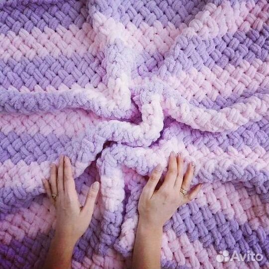 Плюшевый плед для новорождённых и не только