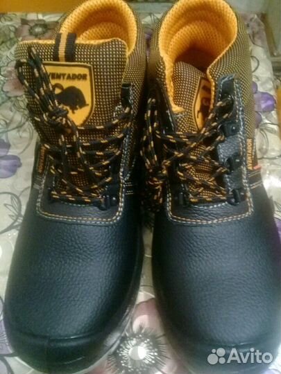 Ботинки раз.43
