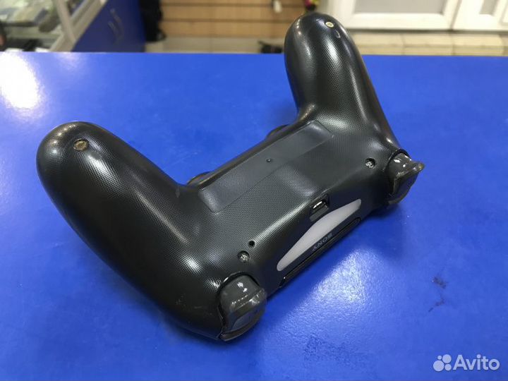 Игровая приставка геймпад пс 4 Sony