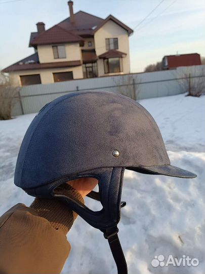 Бриджи для верховой езды с силиконовой леей. Шлем