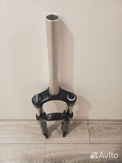 Вилка для велосипеда Suntour XCR 32 RL