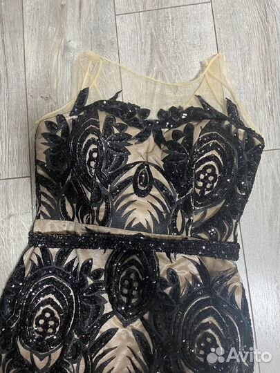 Продаю внчернее платье