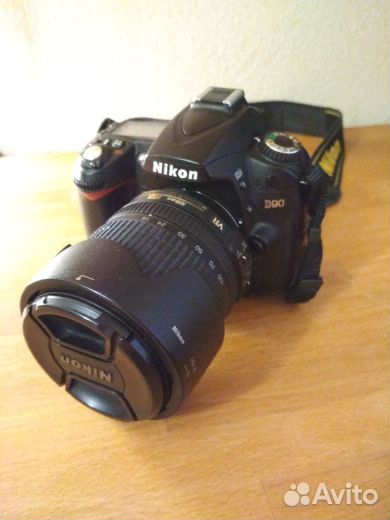 Зеркальный фотоаппарат nikon D90