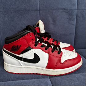 Кроссовки Nike air jordan 1