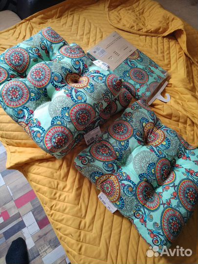 Сидушка для стула и скатерть