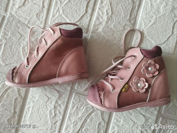 Ботинки для девочки