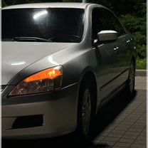 Honda Accord 2.4 MT, 2006, 330 000 км, с пробегом, цена 750 000 руб.