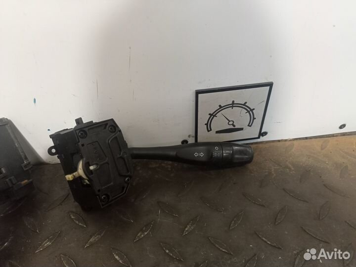 Переключатель подрулевой для Mitsubishi Carisma