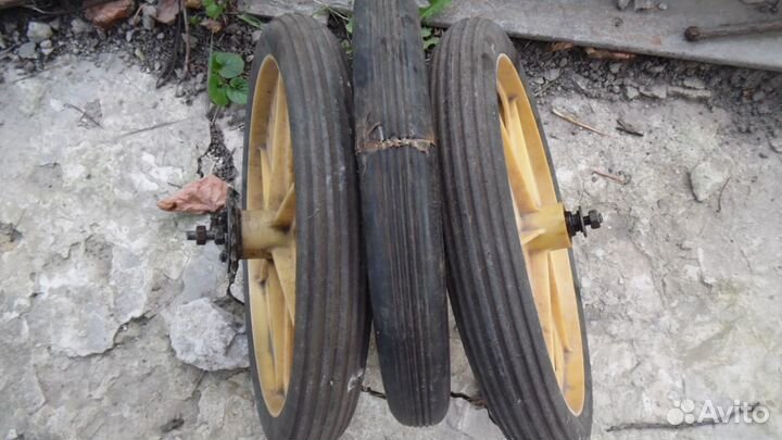 Колеса для детской коляски,тачки