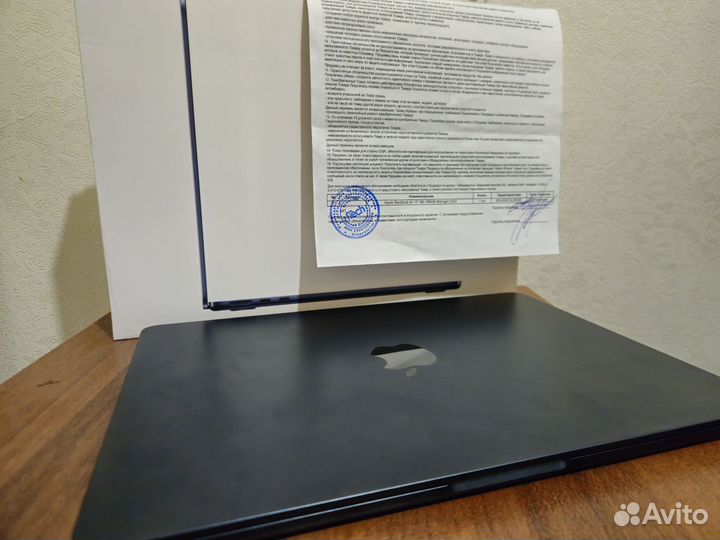 Apple MacBook air 13 2022 m2