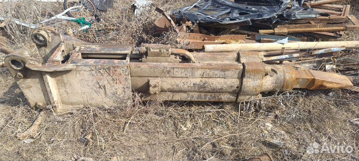 Гидромолот