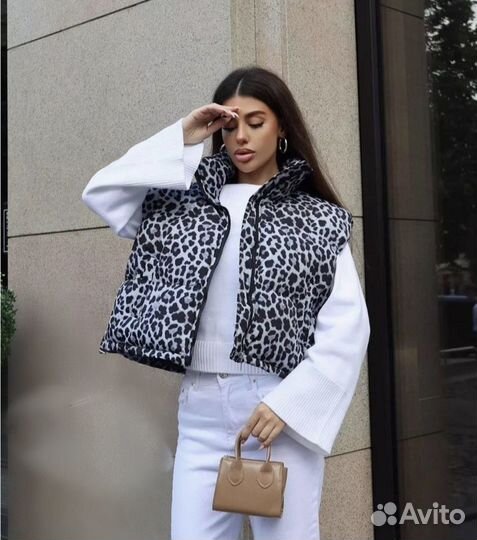 Безрукавка женская