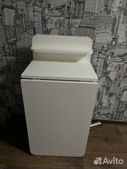 Маникюрный стол складной бу