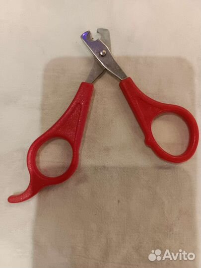 Ножницы для когтей. Когтерезка. Чесалки для кошки