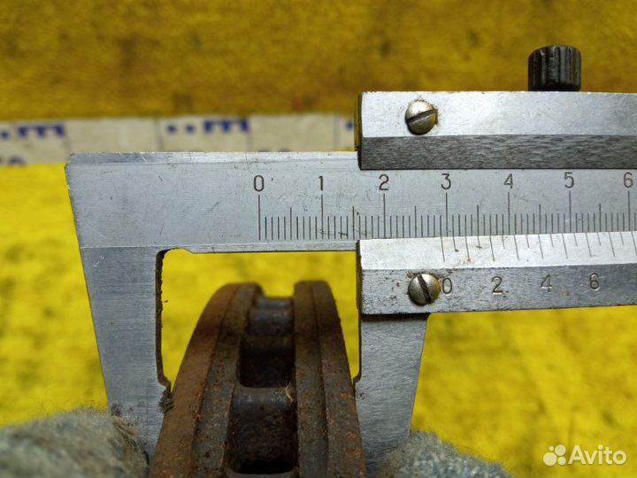 Тормозной диск передний левый Audi A6/C7 4G2 chva