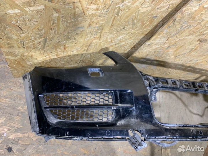 Бампер передний Volkswagen Touareg 2007-2010