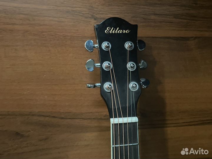 Акустическая гитара elitaro