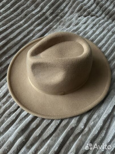 Шляпа женская Hm