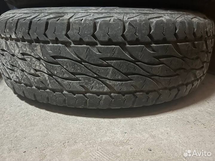 Bridgestone Dueler A/T 225/70 R16