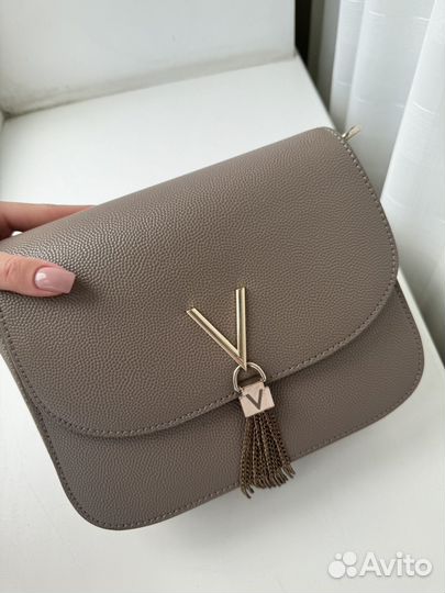 Сумка valentino