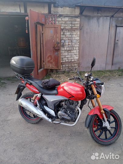 Stels flame 200