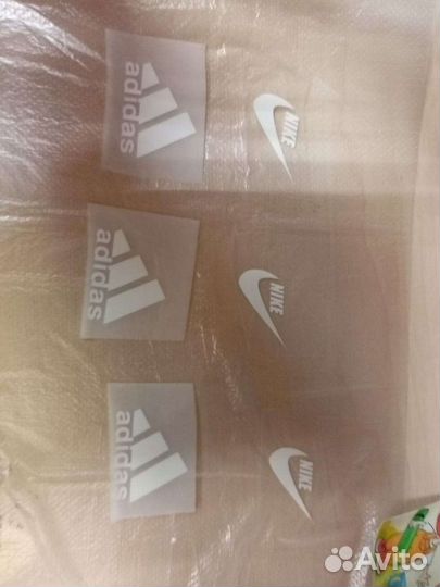 Наклейки на одежду