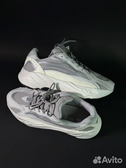 Кроссовки Adidas Yeezy Boost 700 v2 Static