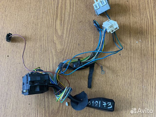 Переключатель поворотов BMW E34