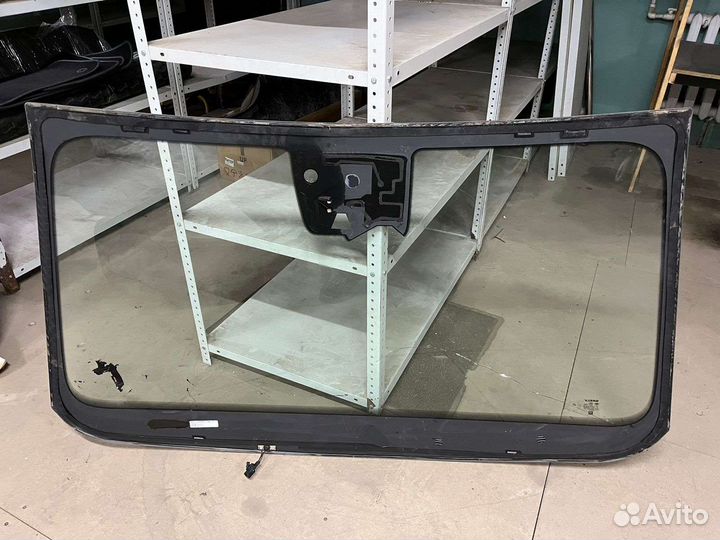 Стекло лобовое geely tugella