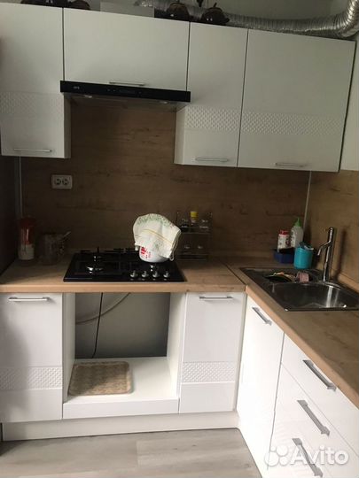 Кухня угловая люкс белый глянец