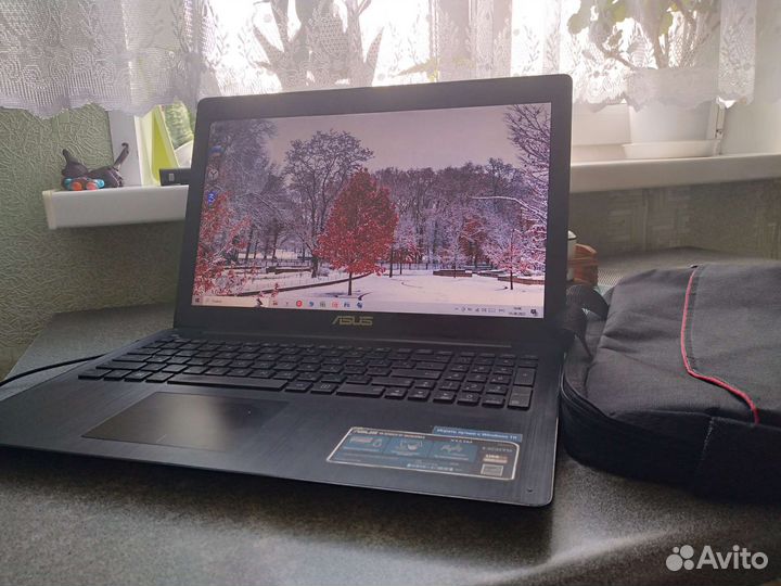 Ноутбук Asus