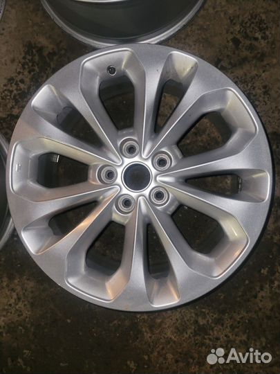 Литые диски r18 5x114 3 на kia sorento xm оригинал