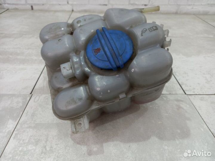 Бачок расширительный Porsche Cayenne S 958 M48.02