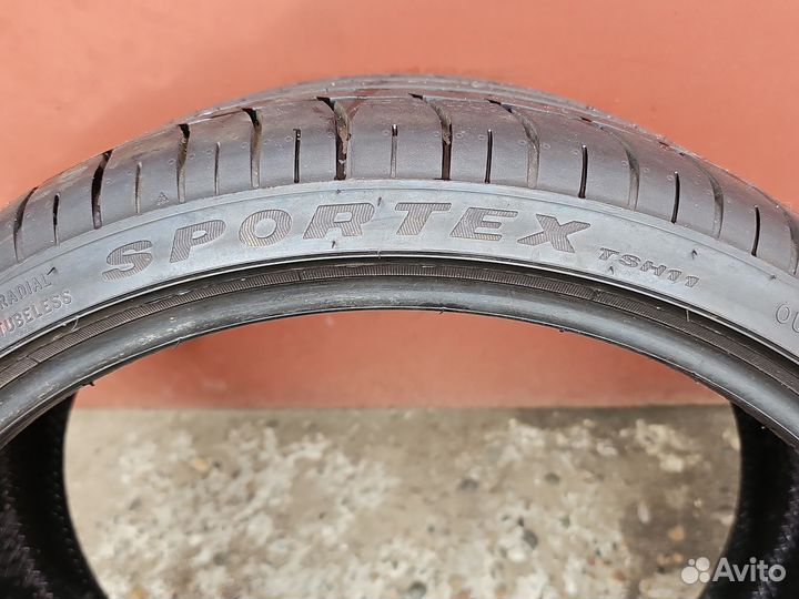 Triangle Sportex TSH11 225/35 R20