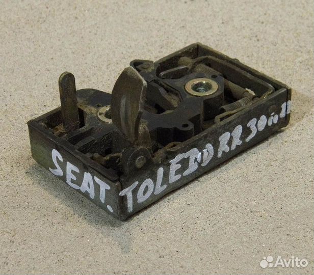 Замок двери задней правой Seat Toledo