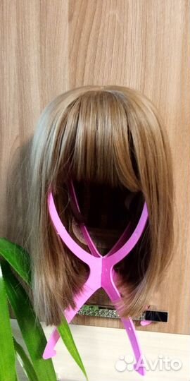 Парик короткий Каре светло-коричневый