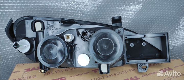 Передняя фара nissan primera P11 1999-2001