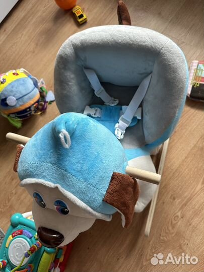 Детская игрушка качалка