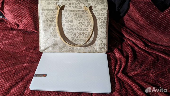 Красивый ноутбук