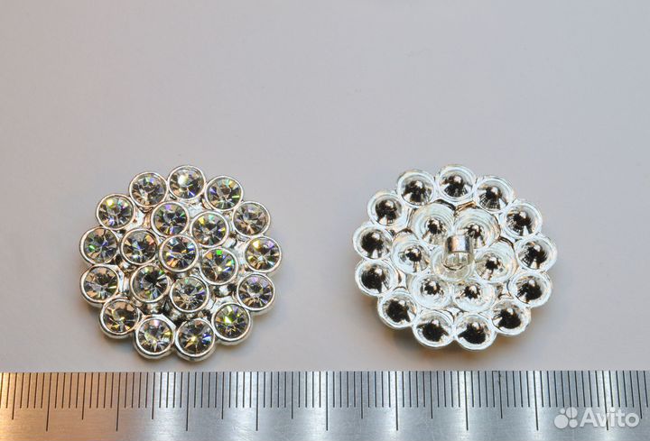 Пуговицы 30 мм