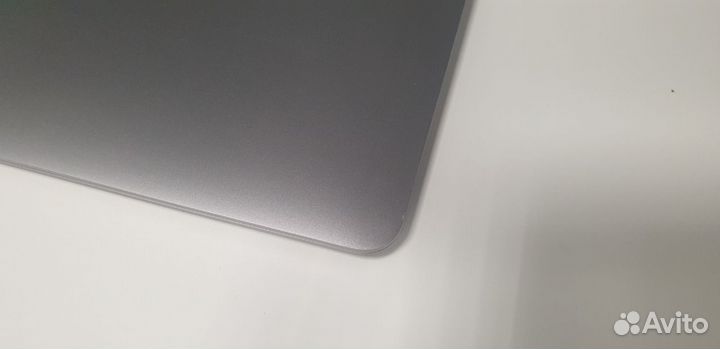 Ноутбук MacBook Air A1932 256Gb