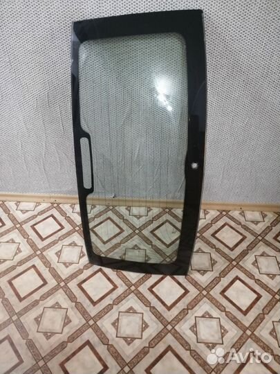 Заднее стекло kalina 1119