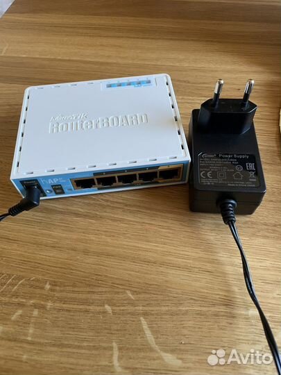 Роутер mikrotik hap ac lite