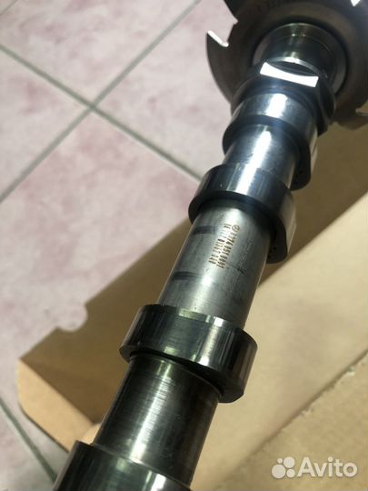 Впускной распредвал 274 мотор mercedes