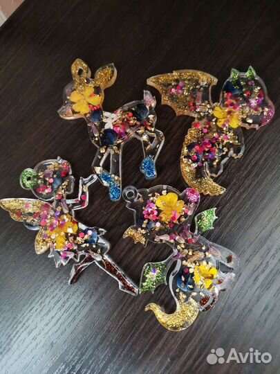 Новогодние игрушки из эпоксидной смолы