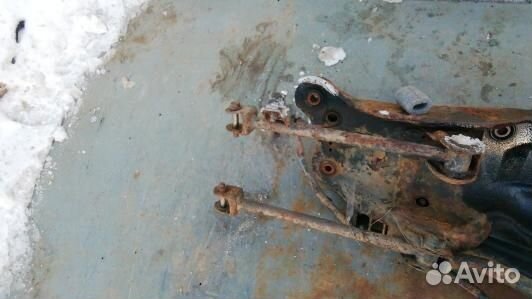 Балка задняя suzuki liana 1 (LSE15L801)