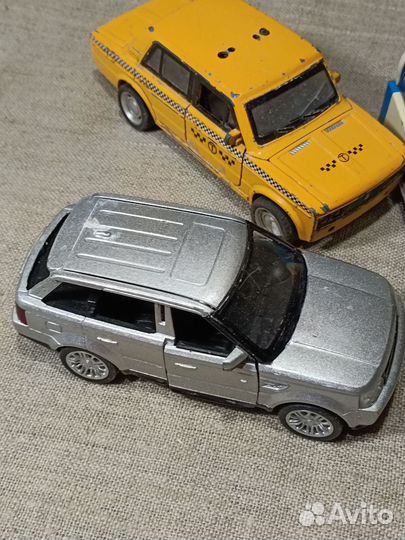 Четыре винтажных машинки одним лотом детские