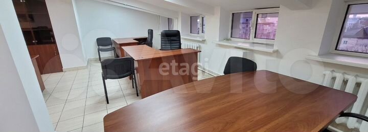 Продам офисное помещение, 87.2 м²
